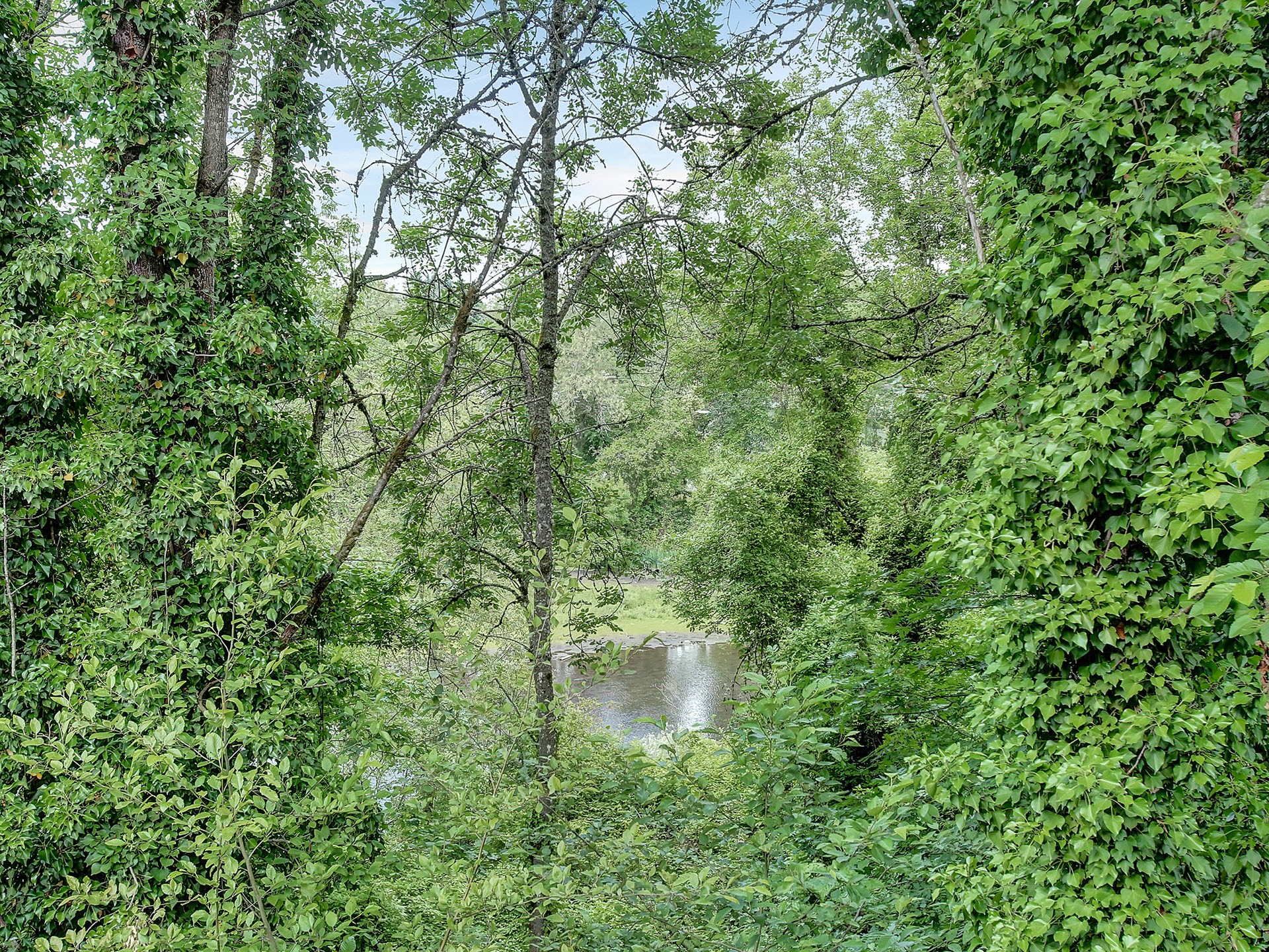 Miramonte Lodge Apartments, 12200 SE Mcloughlin Boulevard, Milwaukie